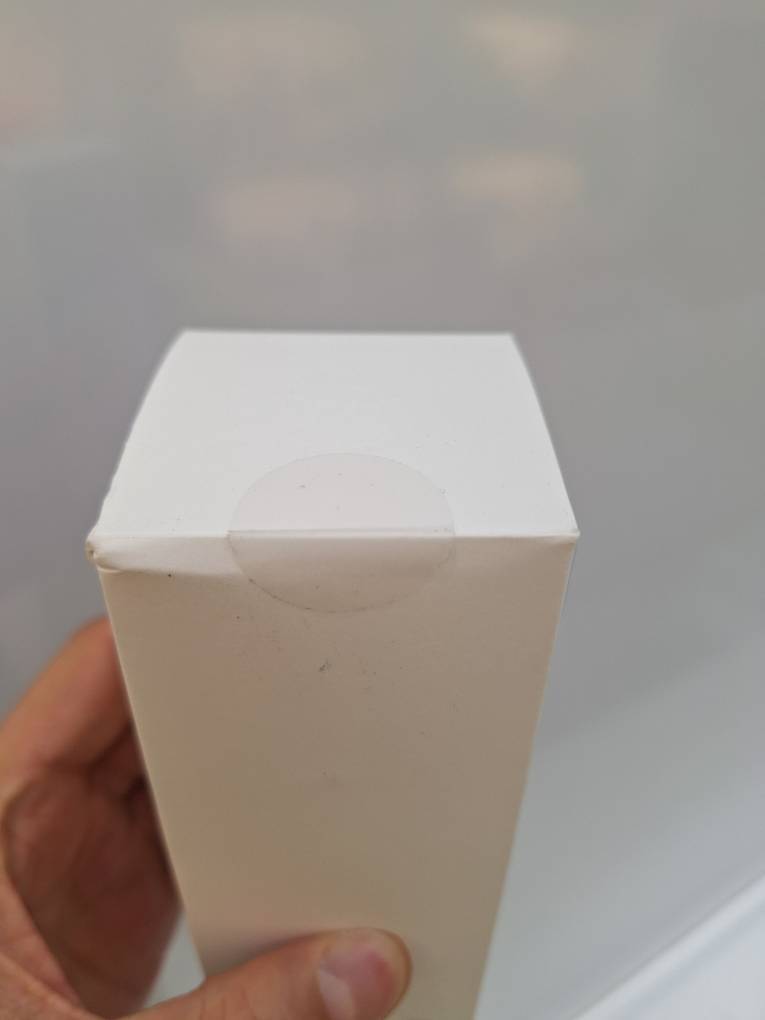  Madagascar Centella Hyalu-Teca Glass Skin Milk مرطوب کننده شیری هیالو-تکا اسکین ۱۰۰۴ 