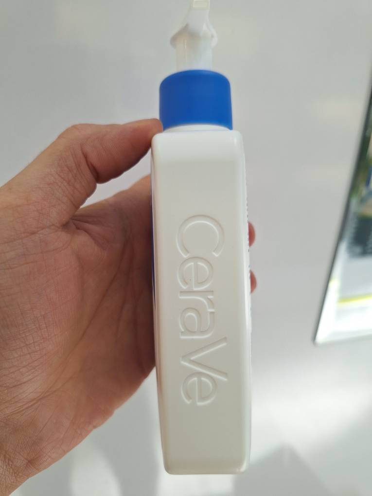  لوشن مرطوب‌کننده و آبرسان سراوی اصل   CeraVe Moisturising Lotion 