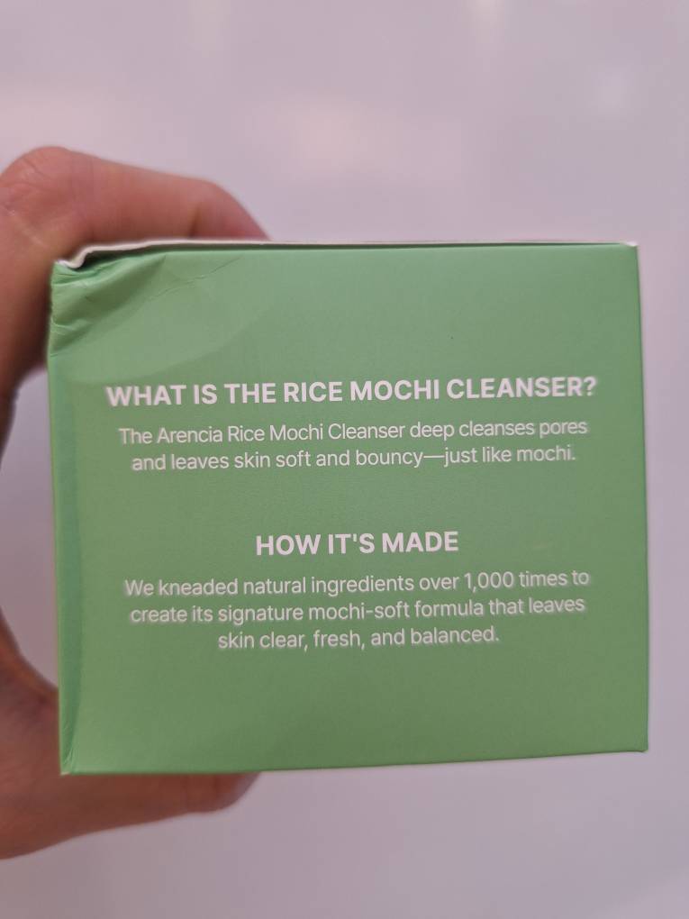  پاک کننده عمقی موچی برنج و چای سبز آرنسیا تسکین دهنده و کنترل چربی پوست Arencia Fresh Green Rice Mochi Cleanser 