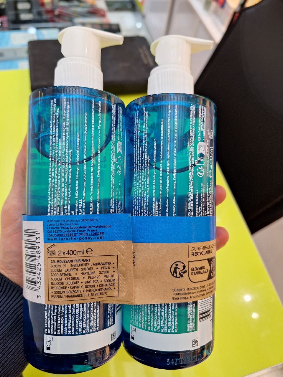  ژل شستشوی لاروش پوزای مدل میکروبیوم ساینس ۴۰۰ میل 