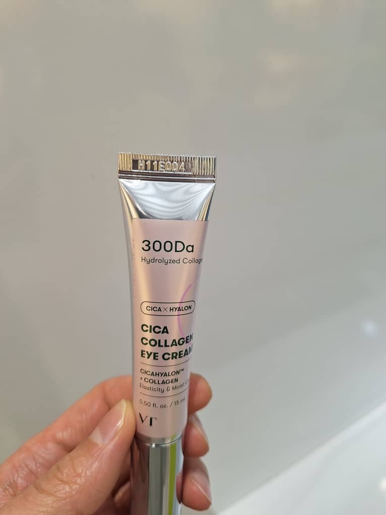  کرم دور چشم سیکا کلاژن وی تی کازمتیک VT Cosmetics Cica Collagen Eye Cream 