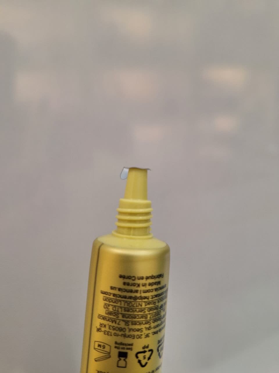  کرم دور چشم و صورت رتینال بوستر شات آرنسیا ضد چروک و جمع کننده منافذ پوست Arencia Retinal Booster Shot 