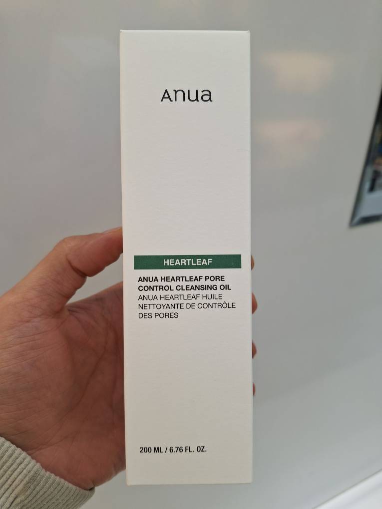  روغن پاک کننده و کنترل منافذ آنوا حاوی عصاره هوتونیا کوردتا Anua Heartleaf Pore Control Cleansing Oil 200ml 