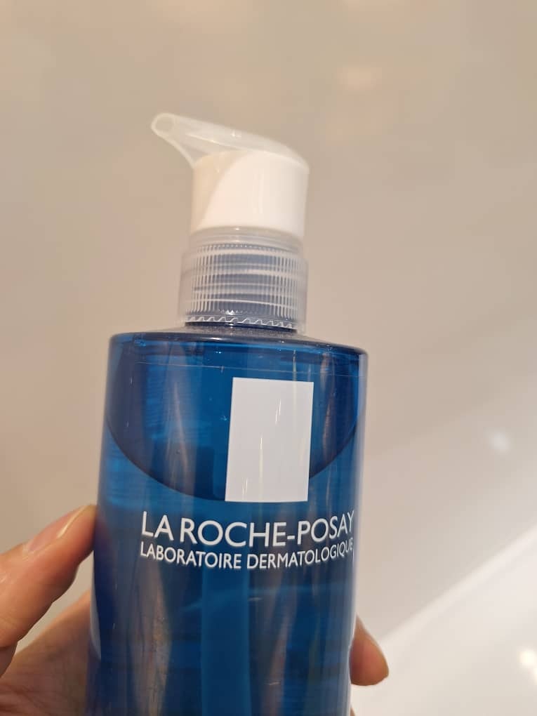 ژل شوینده پوست خشک لییکار لاروش پوزای حجم 400 میل