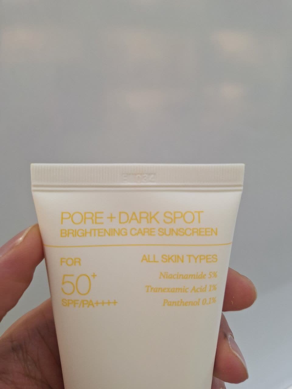 ضد آفتاب ضد لک و کنترل منافذ سلیمکس Celimax Pore + Dark Spot Brightening Care Sunscreen