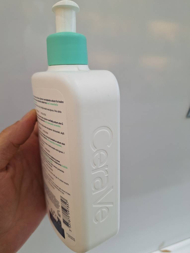  فوم شوینده سراوی Cerave پوست نرمال تا چرب اصل طرح جدید 473 میل 
