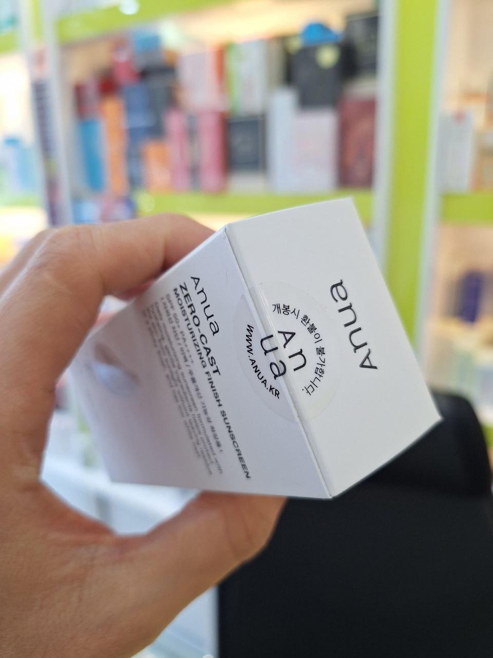 ضد آفتاب zero-cast آنوا Anua آبرسان و بدون رد سفیدی