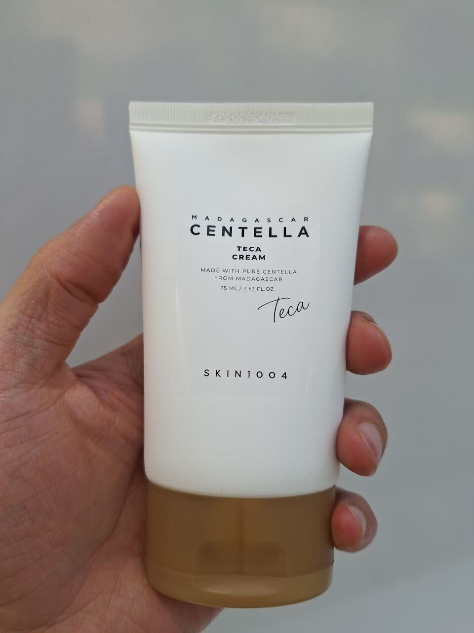  کرم تسکین دهنده و ترمیم کننده سنتلا تیکا اسکین 1004 SKIN1004 Madagascar Centella Teca Cream 