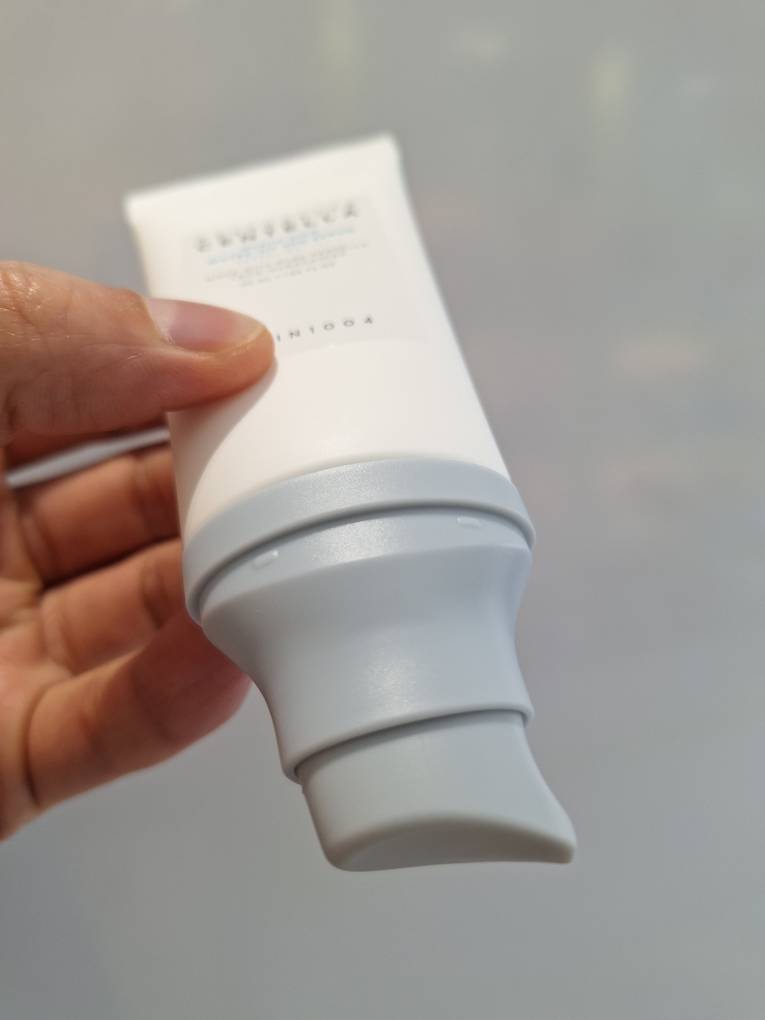 ضد آفتاب سنتلا SKIN 1004 هیالو سیکا ماداگاسکار اورجینال ++++Skin1004 Madagascar Centella Hyalu-Cica Water-Fit Sun Serum