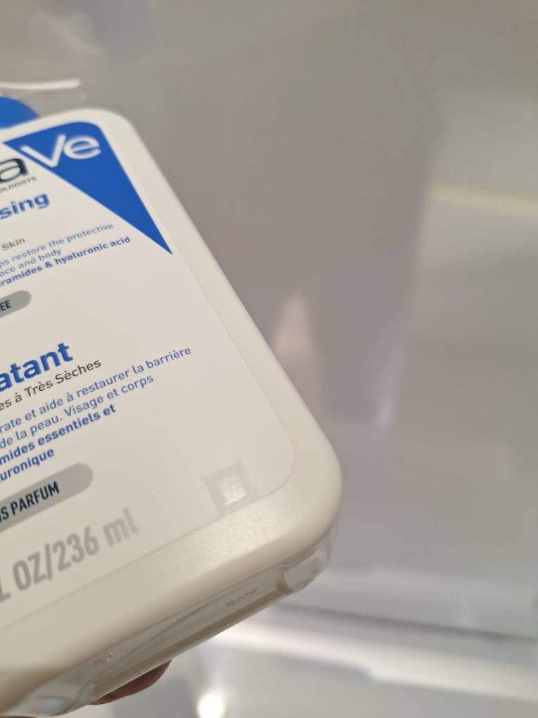  لوشن مرطوب‌کننده و آبرسان سراوی اصل   CeraVe Moisturising Lotion 