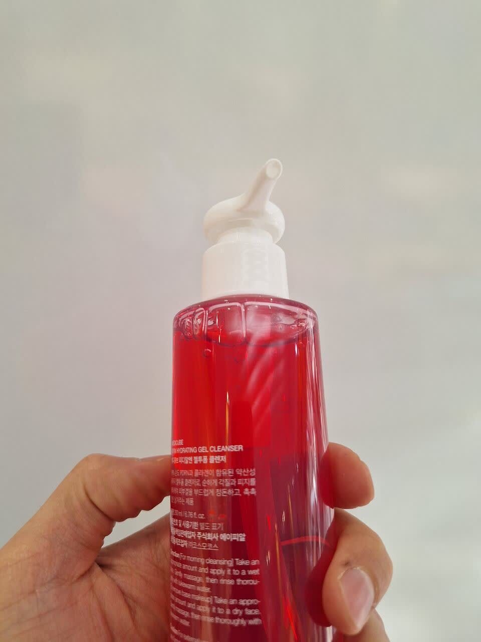 ژل شوینده PDRN مدی کیوب لایه بردار ملایم و روشن کننده پوست MEDICUBE PDRN Hydrating Gel Cleanser