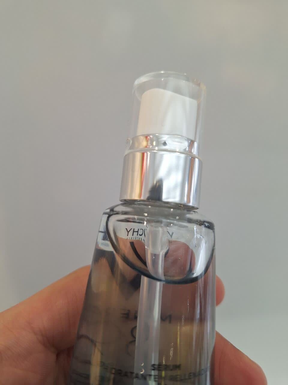  ​​​​​​Vichy Mineral 89 Skin Fortifying Daily Booster سرم آبرسان پوست ویشی مدل مینرال 89 