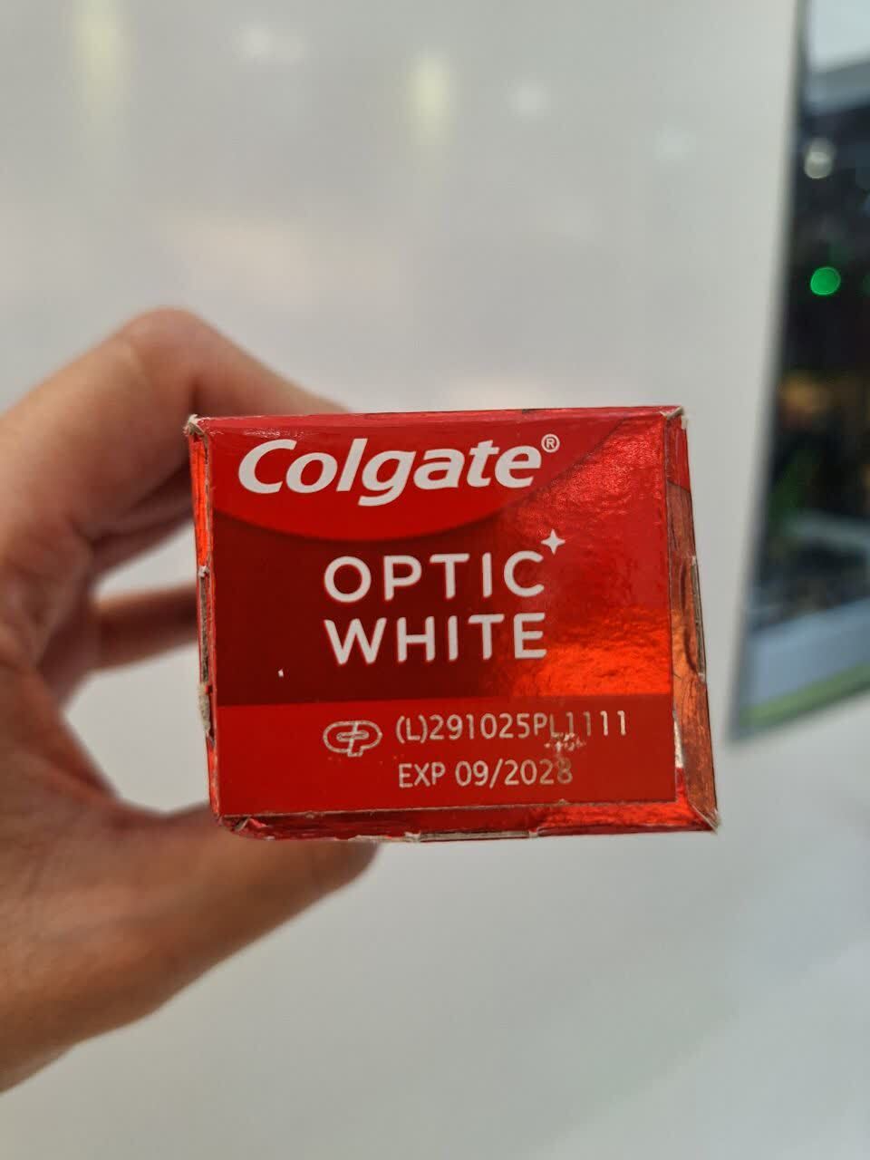 خمیردندان سفیدکننده اپتیک وایت کلگیت colgate optic white for coffee