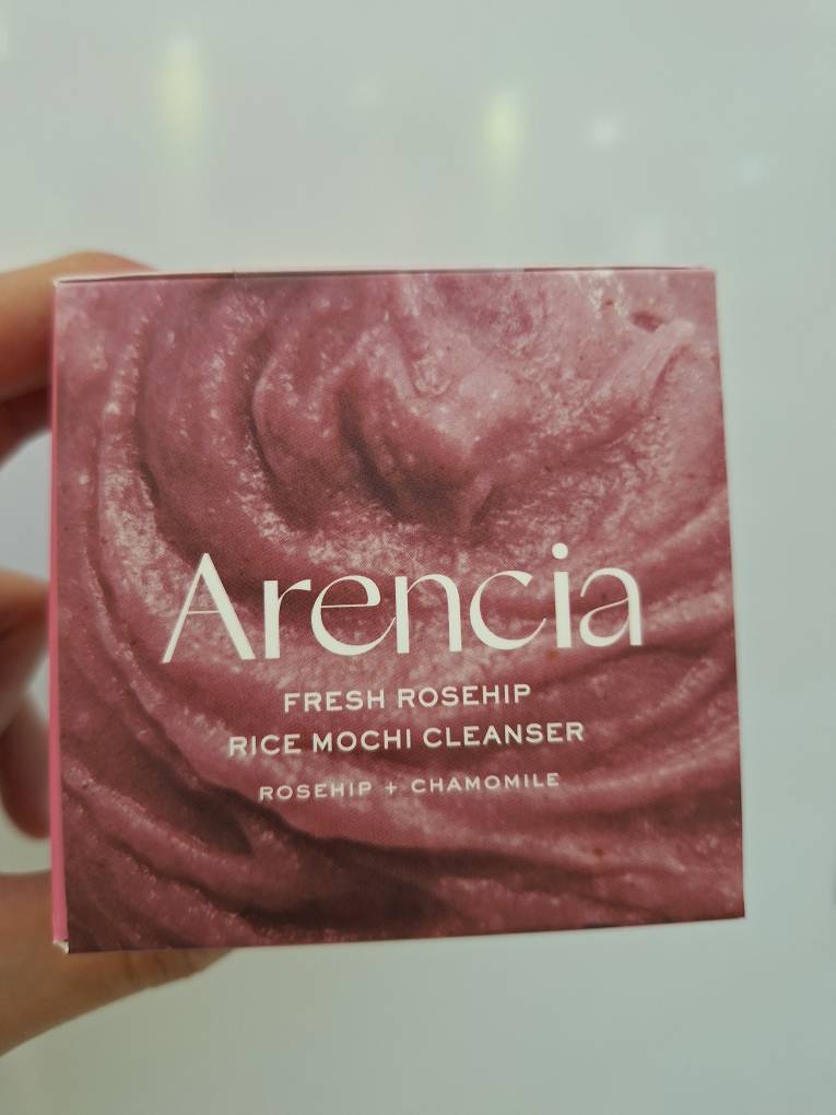  شوینده موچی برنج و رز‌هیپ آرنسیا Fresh Rosehip Rice Mochi Cleanser 