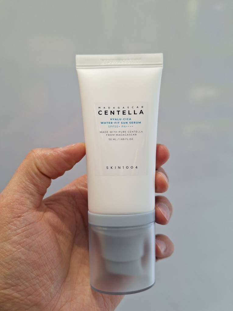 ضد آفتاب سنتلا SKIN 1004 هیالو سیکا ماداگاسکار اورجینال ++++Skin1004 Madagascar Centella Hyalu-Cica Water-Fit Sun Serum