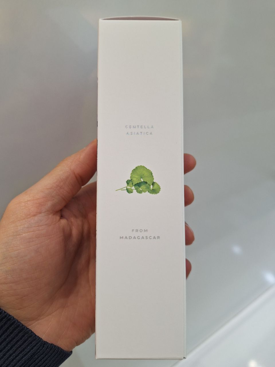 فوم شستشوی عمیق کنترل منافذ سنتلا اسکین 1004 SKIN1004 Madagascar Poremizing Deep Cleansing Foam