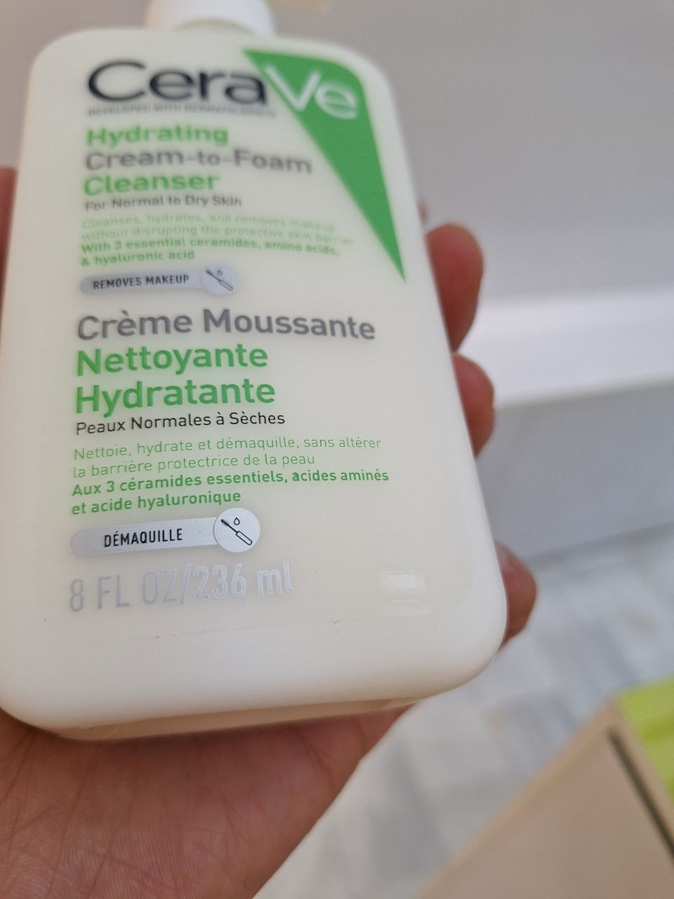  شوینده کرم فوم سراوی Cerave پوست نرمال تا خشک 236 میل 