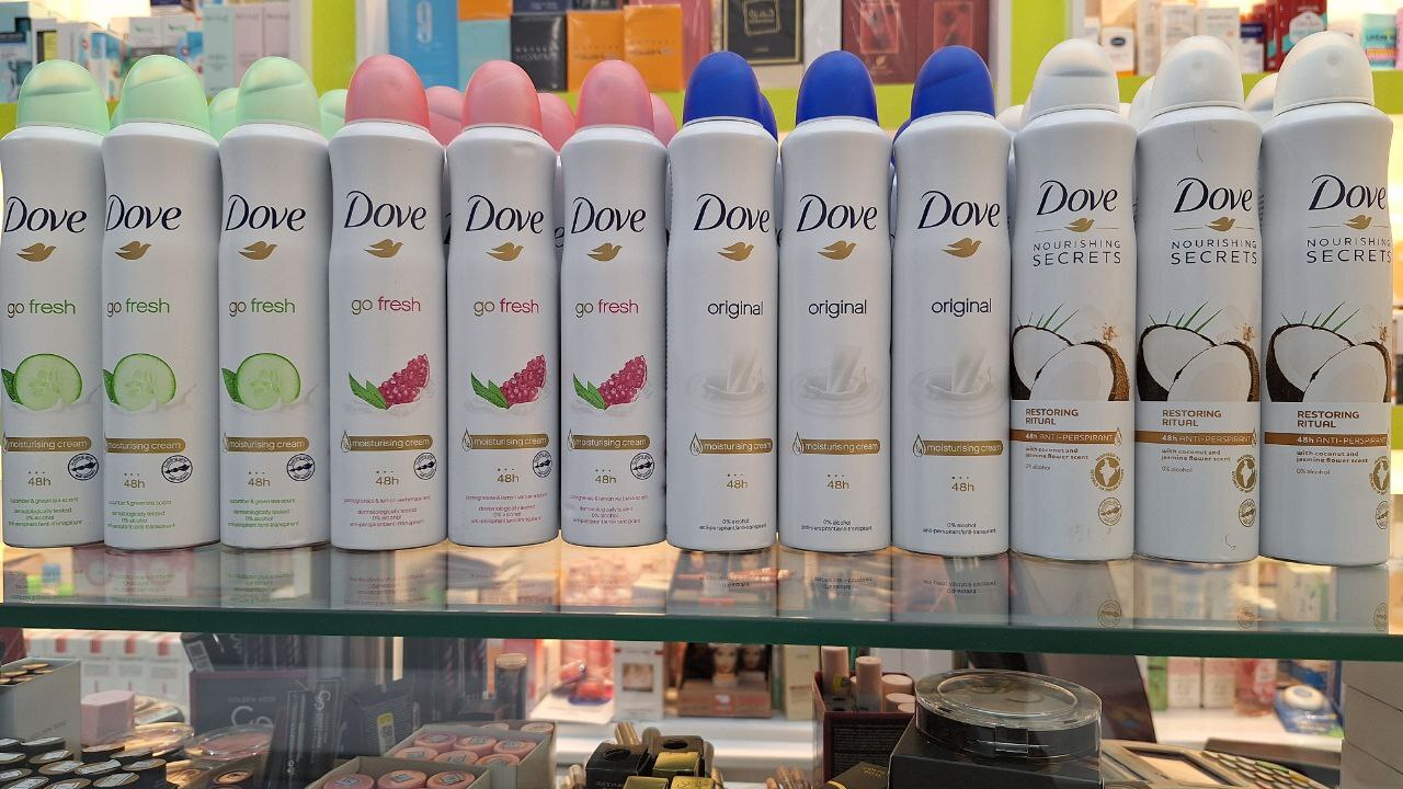  اسپری ضدتعریق زنانه داو ساخت انگلستان (UK) حجم 250 میلی لیتر 