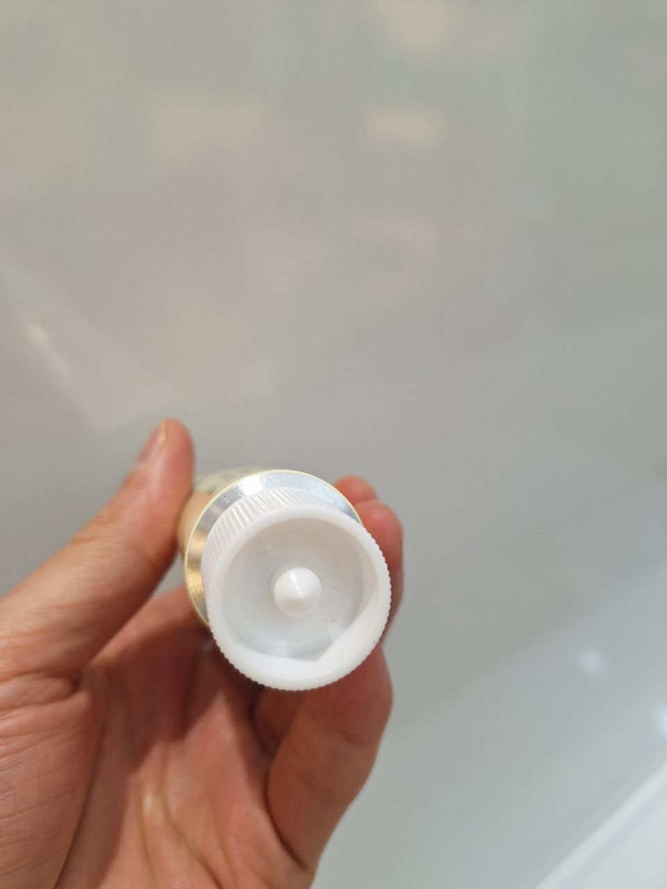  کرم ترانگزامیک اسید 2.5 % اکسیس وای ضد لک و روشن کننده پوست AXIS-Y TXA 2.5% Intensive Brightening Cream 