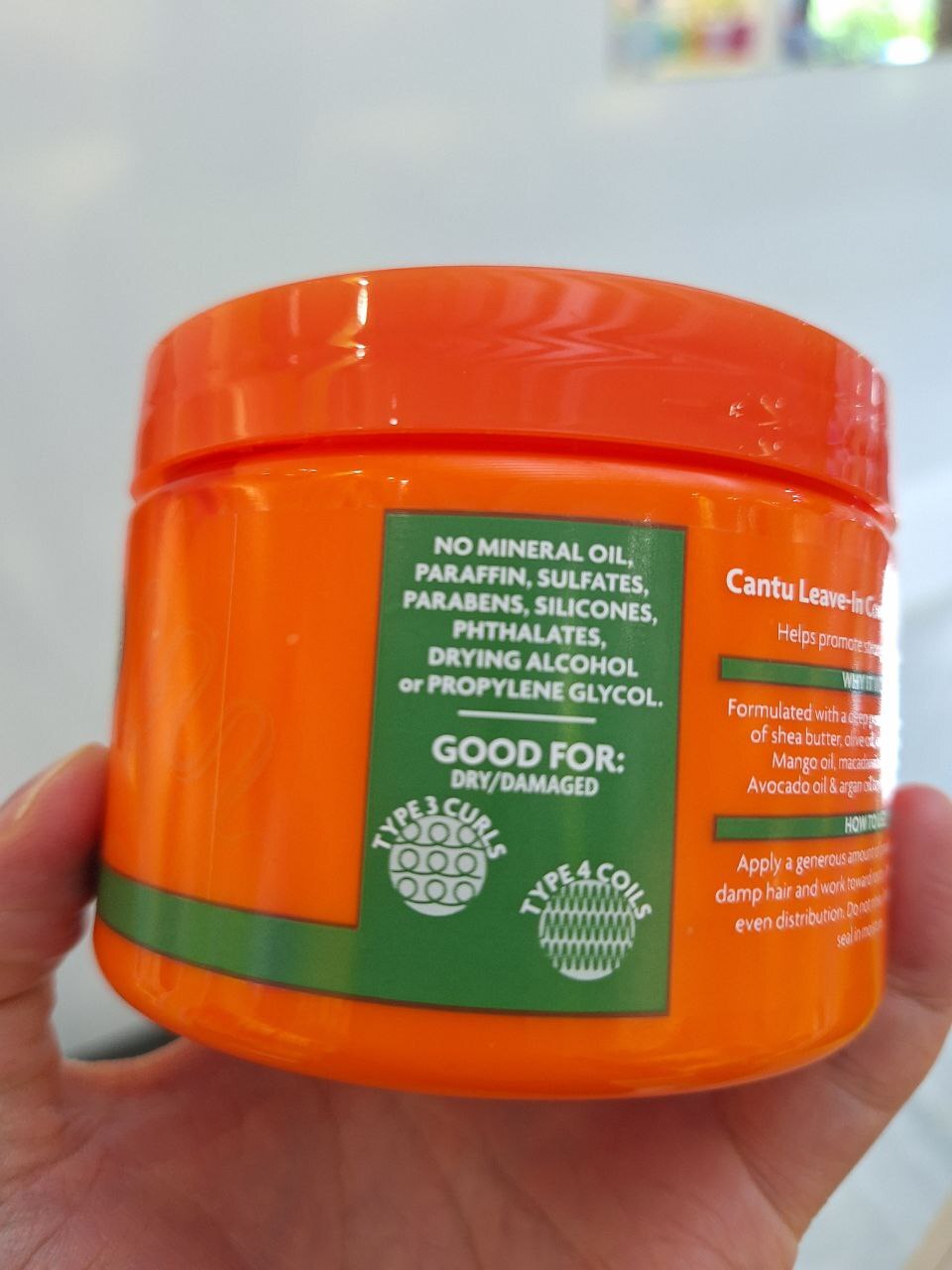  کرم مرطوب‌کننده و حالت‌دهنده بدون نیاز به آبکشی کانتو  Cantu Shea Butter Leave-In Conditioning Cream 