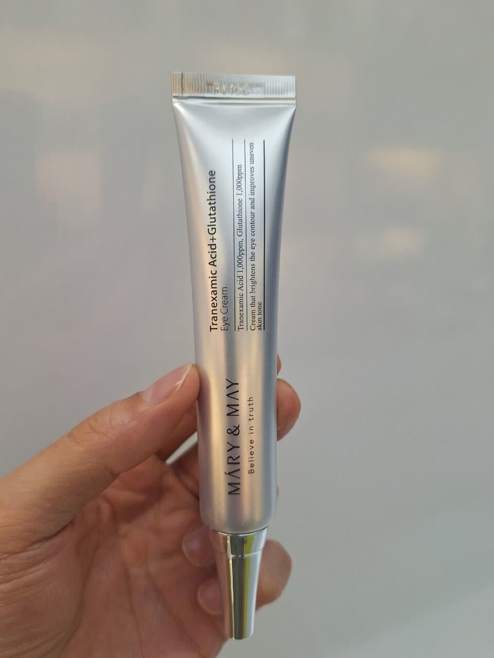  کرم دور چشم ضد لک و روشن کننده گلوتاتیون و ترانگزامیک اسید مری اند می Mary & May Tranexamic Acid+ Glutathion Eye Cream 3 
