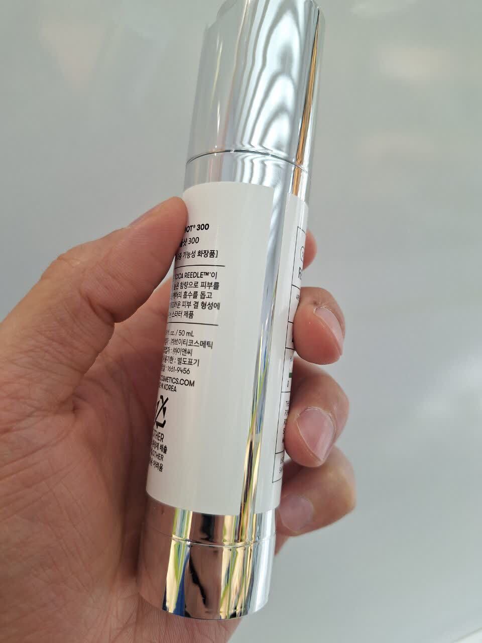  اسنس ترمیم کننده و تسکین دهنده ریدل شات 300 وی تی کازمتیک VT Cosmetics Reedle Shot 300 
