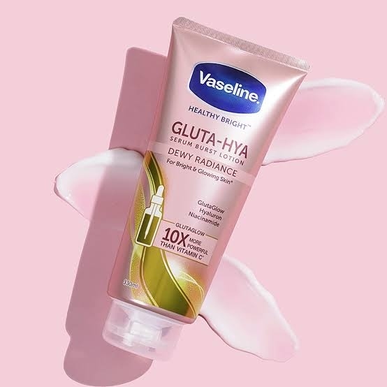  لوسیون سرمی بدن ضدلک و روشن‌کننده وازلین گلوتهیا اسموت ریدیَنس Vaseline® Gluta-Hya Smooth Radiance Serum Burst Lotion 