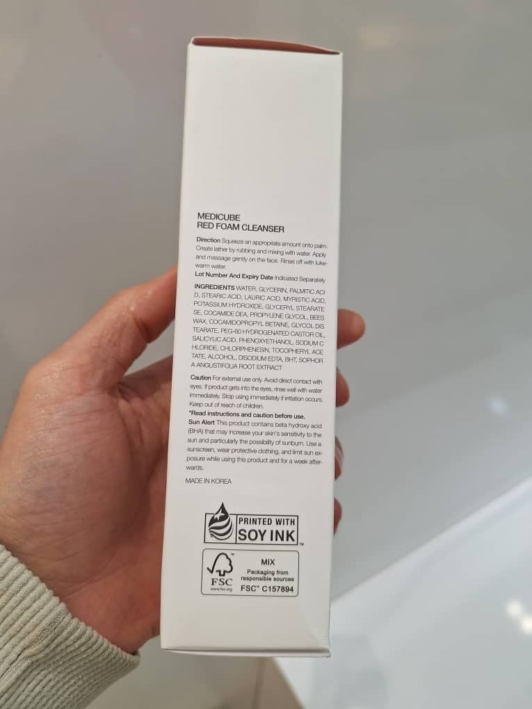  فوم پاک کننده سالیسیلیک اسید مدی کیوب Medicube Red Foam Cleanser 