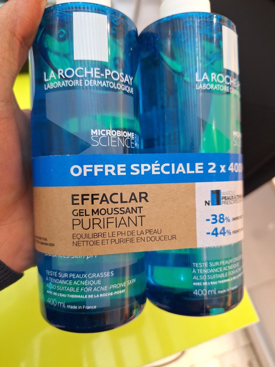  ژل شستشوی لاروش پوزای مدل میکروبیوم ساینس ۴۰۰ میل 