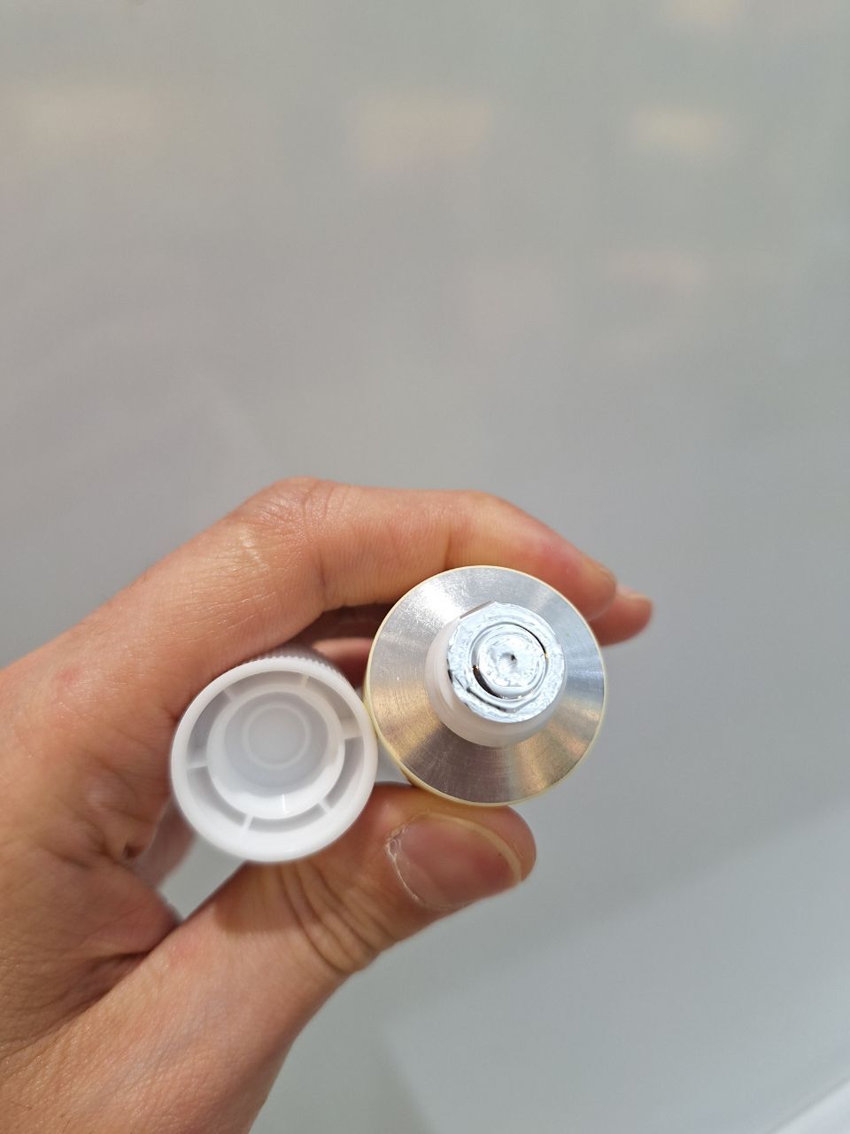  کرم ترانگزامیک اسید 2.5 % اکسیس وای ضد لک و روشن کننده پوست AXIS-Y TXA 2.5% Intensive Brightening Cream 