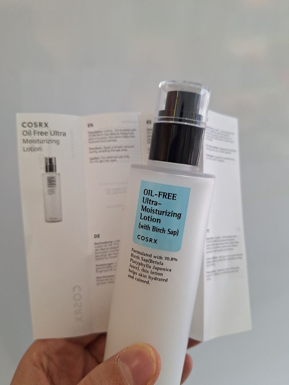 Oil-Free Ultra-Moisturizing Lotion 100ml لوسیون مرطوب کننده و آبرسان بدون چربی اویل فری کوزارکس