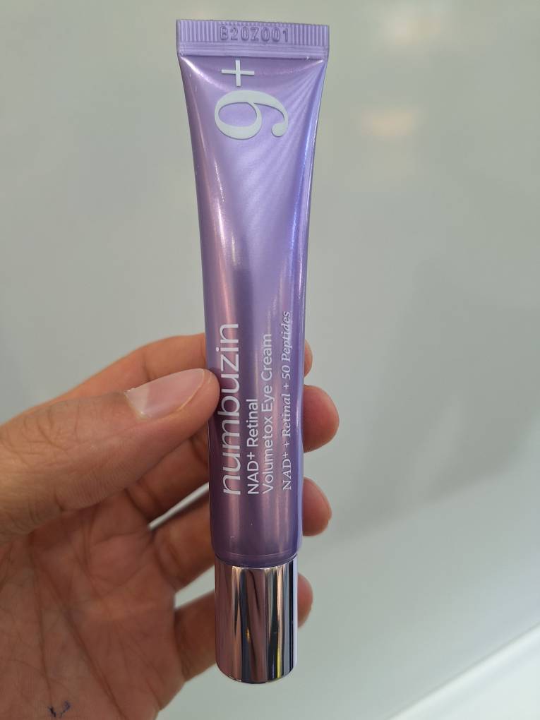  کرم دور چشم طرح جدید نامبوزین  Numbuzin No.9+ NAD+ Retinal Volume Eye Cream 