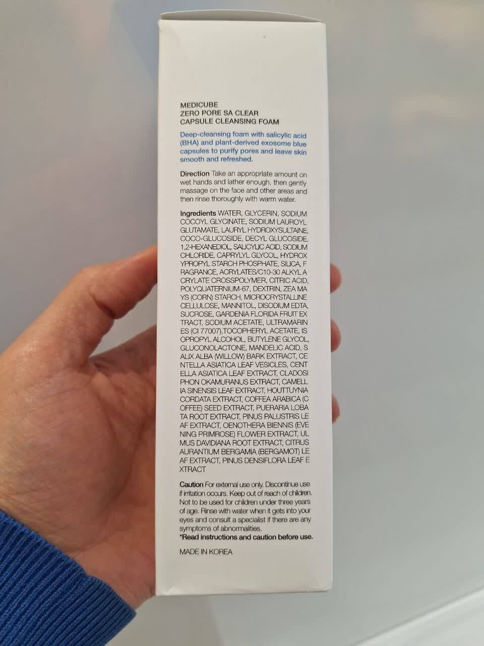 فوم شوینده کپسولی سالیسیلیک اسید مدی کیوب لایه بردار ملایم و کنترل منافذ پوست Medicube Zero Pore SA Clear Capsule Cleans