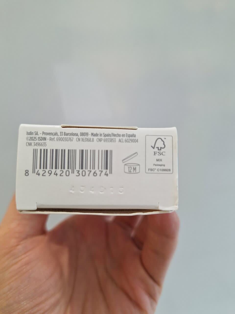  ISDIN Fotoultra 100 Spot Prevent  ضد آفتاب اسپات پریونت ایزدین اورجینال حجم 50 میل 
