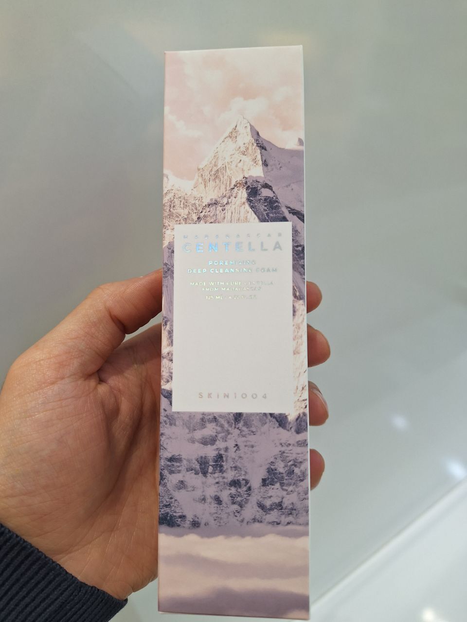 فوم شستشوی عمیق کنترل منافذ سنتلا اسکین 1004 SKIN1004 Madagascar Poremizing Deep Cleansing Foam